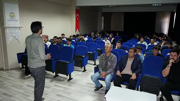 Konya'da bağımlılık eğitimi düzenlendi