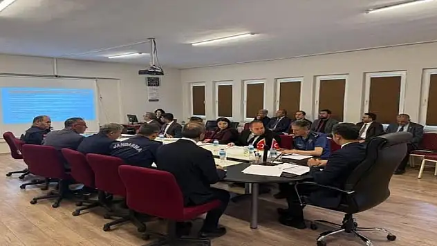 Konya'da bağımlılıkla mücadele toplantısı yapıldı!