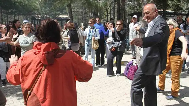 Konya'da baharın gelişi Hıdırellez Şenliği ile kutlandı