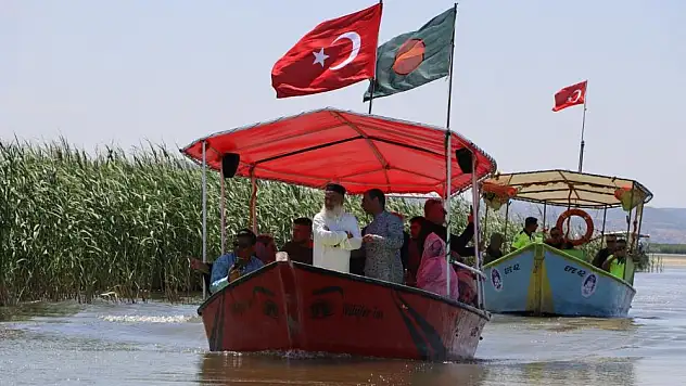 Konya'da 'Bangladeş Su Nilüferi' etkinlikleri yapıldı