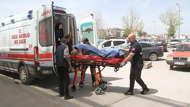 Konya'da bir çiftçi çapa motoruna ayağını kaptırarak yaralandı