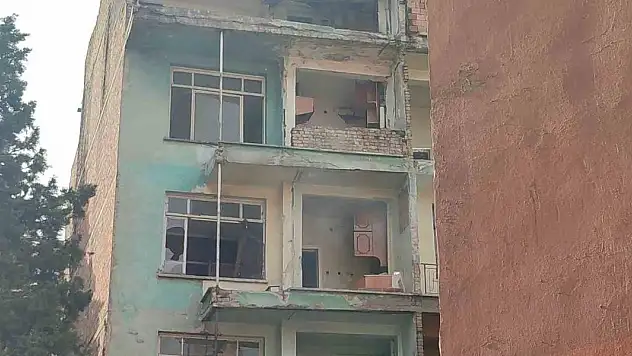 Konya'da boş apartmanda yangın paniği