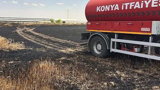 Konya'da buğday tarlası yandı