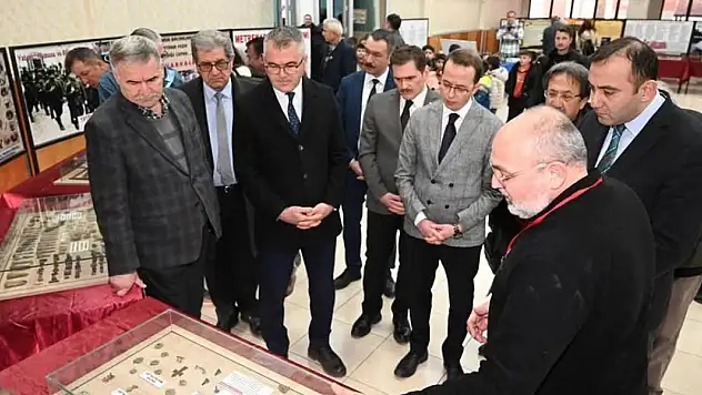 Konya'da Çanakkale Gezici Müzesi ziyarete açıldı