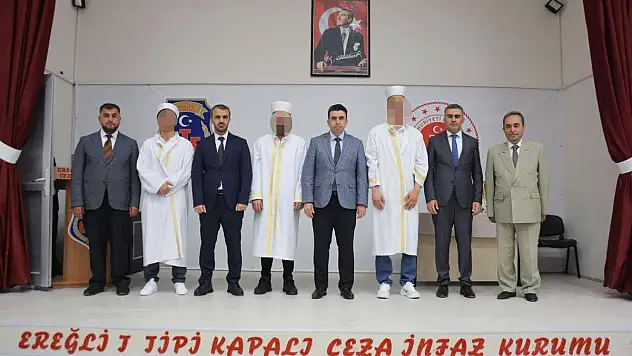 Konya'da cezaevinde hafız olan 3 hükümlü için icazet töreni yapıldı