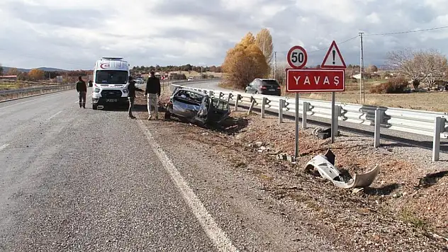 Konya'da devrilen otomobildeki 4 kişi yaralandı
