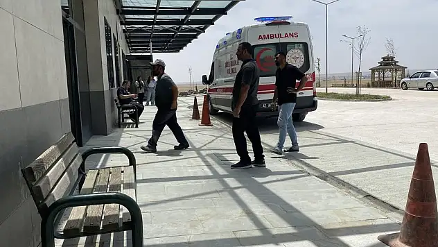 Konya'da dikkatsizlik kazaya neden oldu! 2 yaralı!