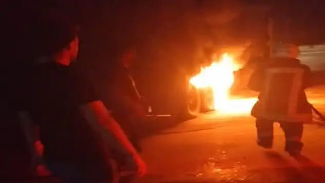 Konya'da dinlenme tesisinde bekleyen tırda yangın çıktı!