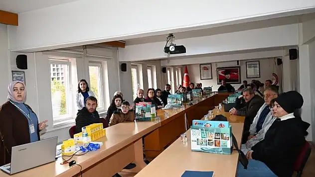 Konya'da diyabet hastası çocuk ve gençlere şeker ölçüm sensörü desteği!