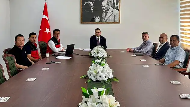 Konya'da dolu ve don zararları konuşuldu!