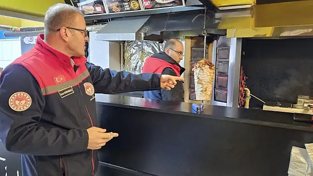 Konya'da döner satış yerleri denetlendi