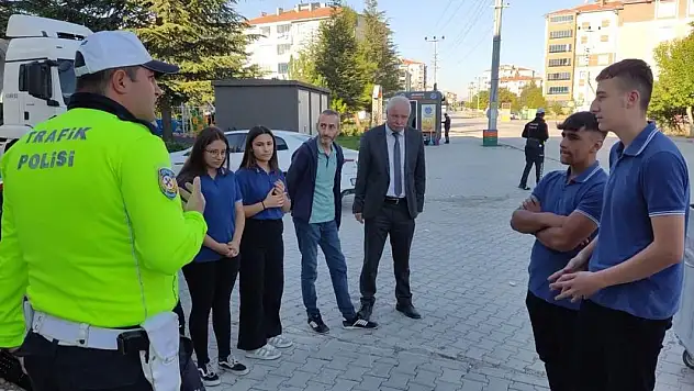 Konya'da dron destekli yaya geçidi uygulaması yapıldı