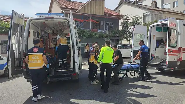 Konya'da elektrikli bisiklet devrildi! 2 yaralı!