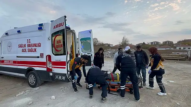 Konya'da Feci Kaza! İskele İşçilerin Üzerine Düştü: 2 Yaralı