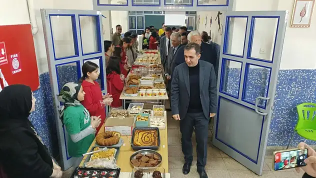 Konya'da Gazze yararına kermes düzenlendi