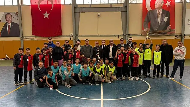 Konya'da Geleneksel Çocuk Oyunları Turnuvaları başladı