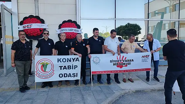 Konya'da görev yaptığı hastanede öldürülen Dr. Ekrem Karakaya, anıldı