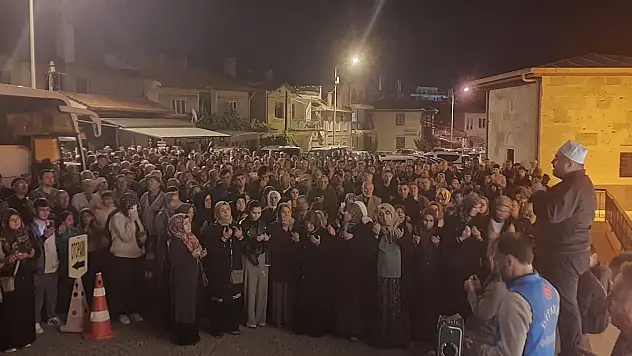 Konya'da hacı adayları dualarla uğurlandı!