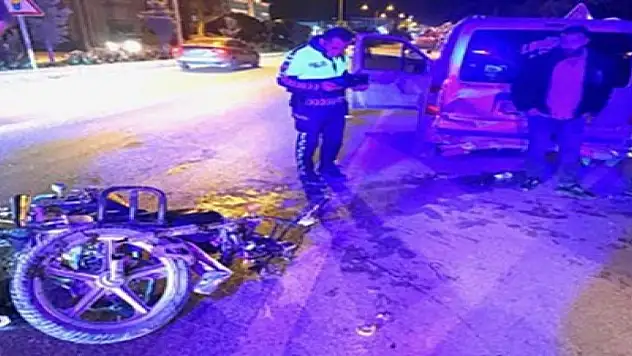Konya'da hafif ticari araçla motosiklet çarpıştı: 1 yaralı
