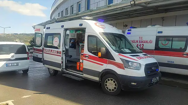 Konya'da hayvan pazarında bıçaklı kavga!