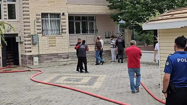 Konya'da iki katlı evde çıkan yangın söndürüldü