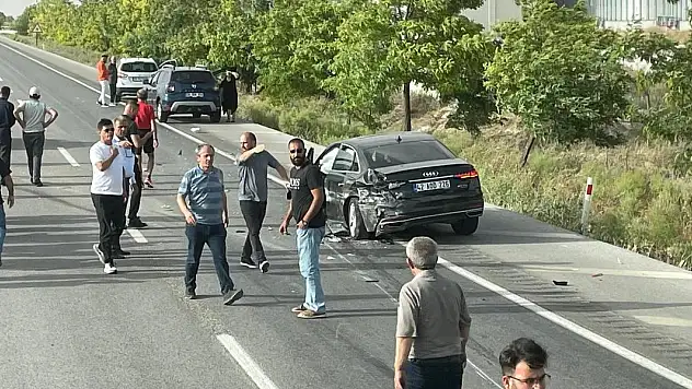 Konya'da iki otomobil çarpıştı: 1 yaralı