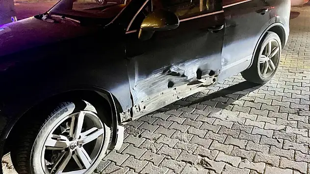 Konya'da iki otomobil kırmızı ışıkta çarpıştı: 1 yaralı