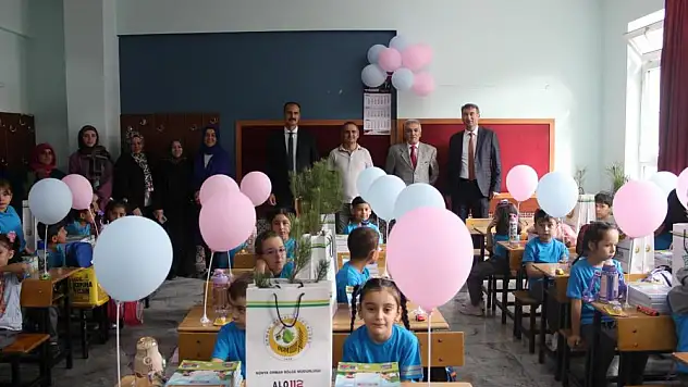 Konya'da İlköğretim Haftası'nda fidanlar toprakla buluşturuldu