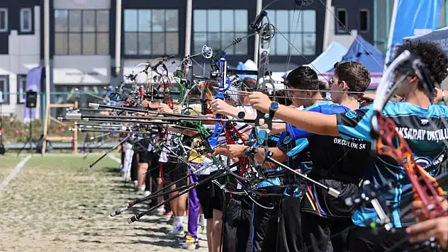 Konya'da İller Arası Okçuluk Turnuvası'nda 561 Sporcu Yarıştı!
