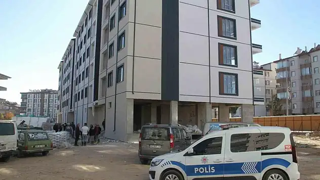 Konya'da İnşaatta asansör boşluğuna düşen şahıs yaralandı