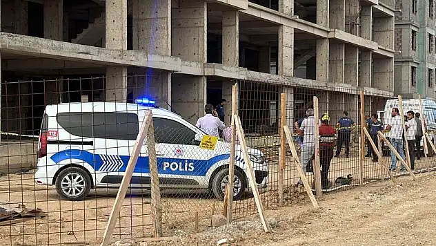Konya'da inşaattan düşen işçi öldü