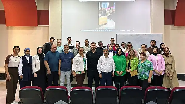 Konya'da işaret dili eğitimleri başarıyla tamamlandı