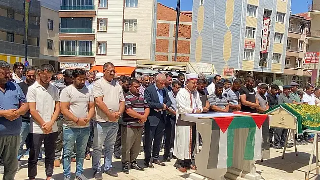 Konya'da İsmail Heniye için gıyabi cenaze namazı