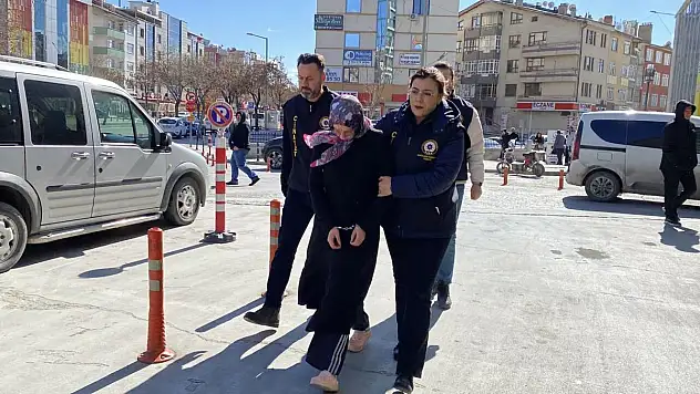 Konya'da kocasını öldüren kadından şok sözler: Kollarını bağlayıp kalbine iki defa sapladım