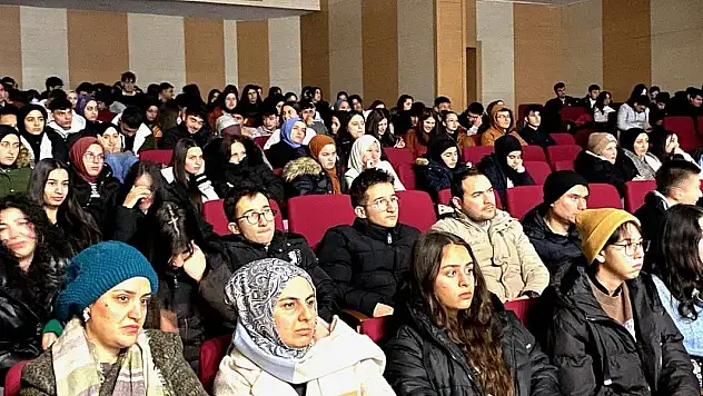 Konya'da lise öğrencilerine Jandarma ve Sahil Güvenlik Akademisi tanıtıldı