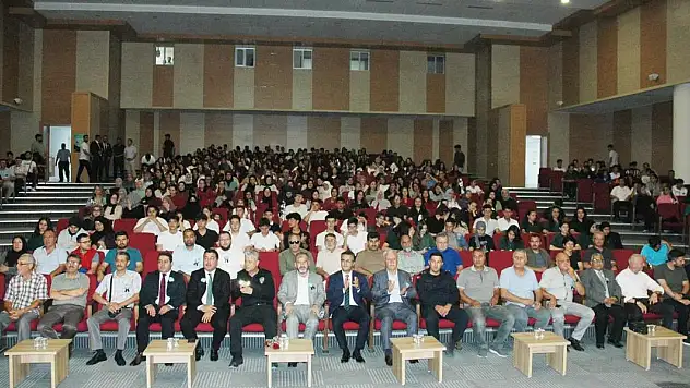 Konya'da Mevlid-i Nebi ile Camiler ve Din Görevlileri Haftası çeşitli etkinliklerle kutlandı