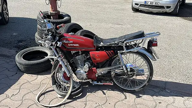 Konya'da motosiklet ile ticari araç çarpıştı!