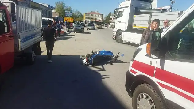 Konya'da motosiklet ile tır çarpıştı: 1 yaralı!