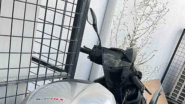 Konya'da motosiklet minibüsle çarpıştı: 2 yaralı