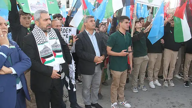 Konya'da Öğrencilerden Filistin'e Destek Yürüyüşü!