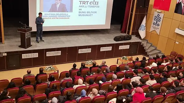 Konya'da öğrencilere YKS semineri düzenlendi