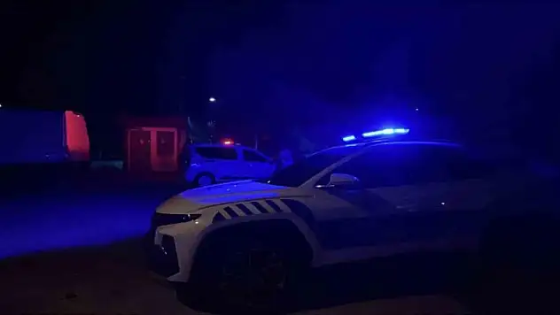 Konya'da otogar girişinde bıçaklı kavga çıktı!