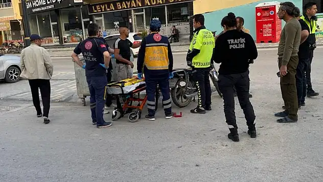 Konya'da otomobil motosikletle çarpıştı! 1 yaralı!