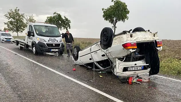 Konya'da otomobil takla attı: 3 yaralı