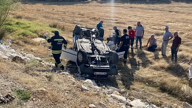 Konya'da otomobil ters döndü: 2 yaralı!
