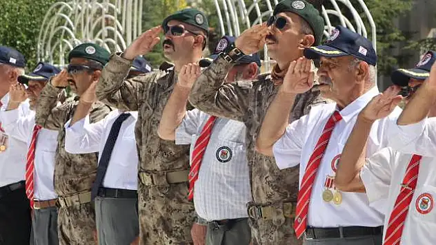 Konya'da şehitleri anma programı düzenlendi