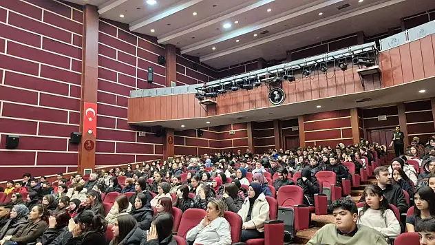 Konya'da Siber Farkındalık Seminerleri yapıldı