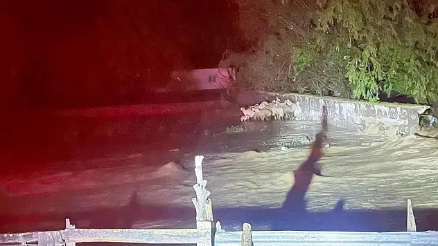 Konya'da şiddetli yağmur etkili oldu