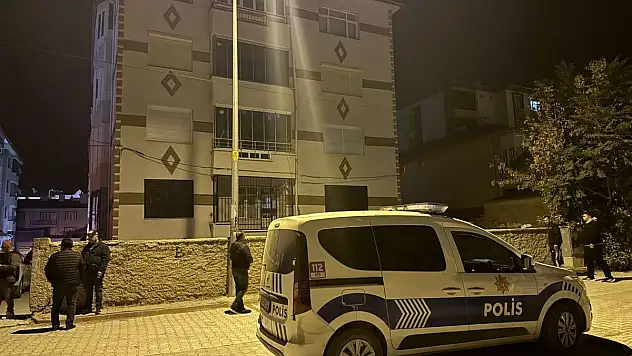 Konya'da şüpheli ölüm! Ceset otopsi için morga götürüldü