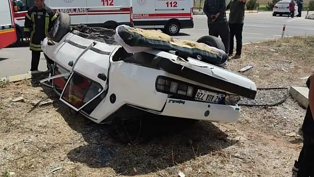 Konya'da tır ile çarpışan otomobildeki 4 kişi yaralandı